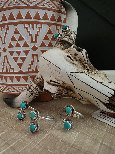 ESTHER WHITE ADJUSTABLE TURQUOISE RING