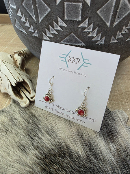 ELVERA TOWNE RED SPINY OYSTER DANGLE EARRINGS