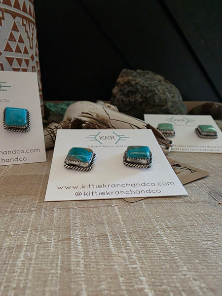 FREDA MARTINEZ PUNCHY KINGMAN SQUARE TURQUOISE STUDS