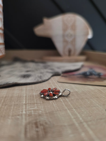 THE DAVID LEEKITY CORAL ZUNI PETIT POINT CLUSTER PENDANT