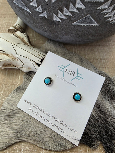 ZUNI TURQUOISE STUD EARRINGS