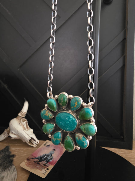 GERALDINE JAMES KINGMAN TURQUOISE CLUSTER NECKLACE