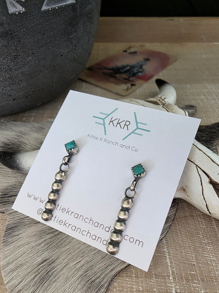 PAULINE NELSON NAVAJO PEARL DANGLE EARRINGS