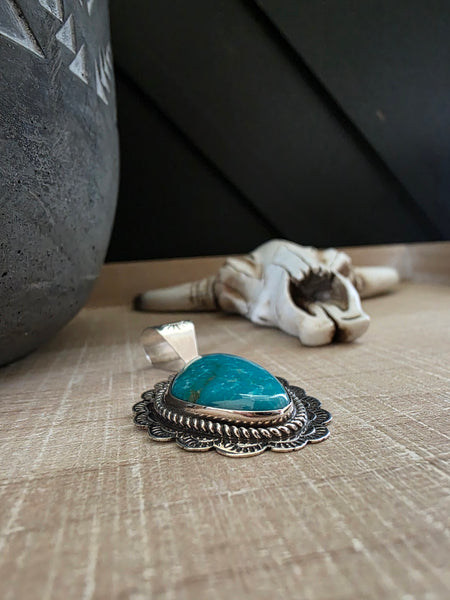 JUNIOR BEGAY SONORAN GOLD TURQUOISE PENDANT
