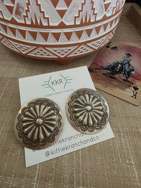 THE ARLENE SOCE LARGE SILVER CONCHO STUDS