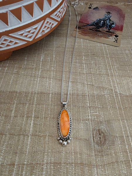 JAMISON KEE SPINY OYSTER NECKLACE