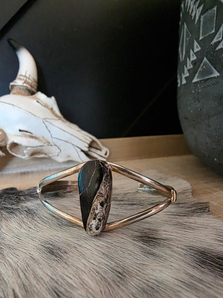 WHITE BUFFALO NAVAJO CUFF