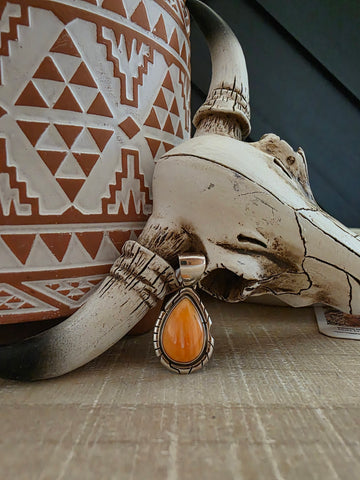 JADERRA FRANK SPINY OYSTER PENDANT