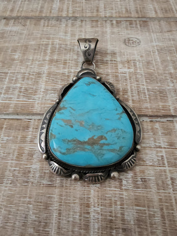 GILBERT TOM LARGE KINGMAN TURQUOISE PENDANT