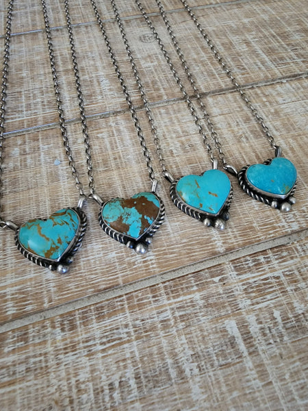 ELOUISE KEE NAVAJO KINGMAN TURQUOISE HEART NECKLACE