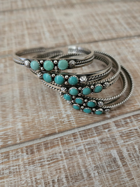 THE KINGMAN TURQUOISE THREE STONE CUFF