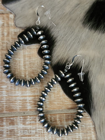 Handmade Navajo Pearl Wrap Bracelet ~ 3-Row ~ One Size Fits All ~ 4, 5 –  Navajo Pearls Ranch