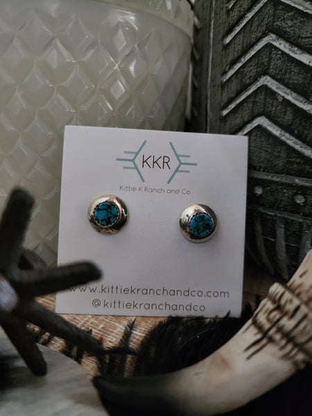 ERNEST HAWTHORNE TURQUOISE BUTTON EARRINGS