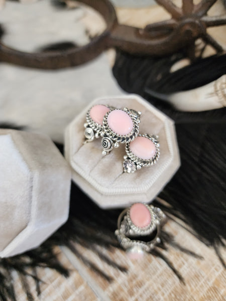 PINK CONCH SHELL RING